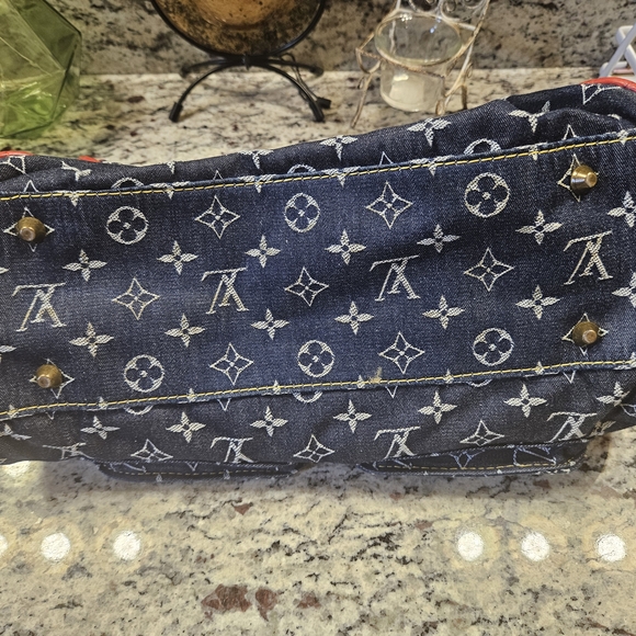 🖤Vintage Stylish Denim and Red Shoulder Bag - Picture 9 of 10